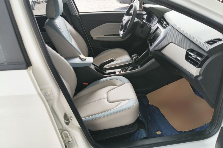 Used Chery Tiggo 3X 2022 Diamond Edition 1.5L CVT Elite Version Right Front Seat