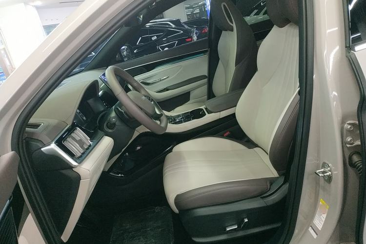 Used BYD Song PLUS New Energy 2025 DM-i Intelligent Driving 112KM Prestige Model