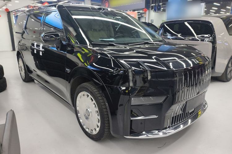 Used Zeekr 009 2024 GAC Trumpchi
