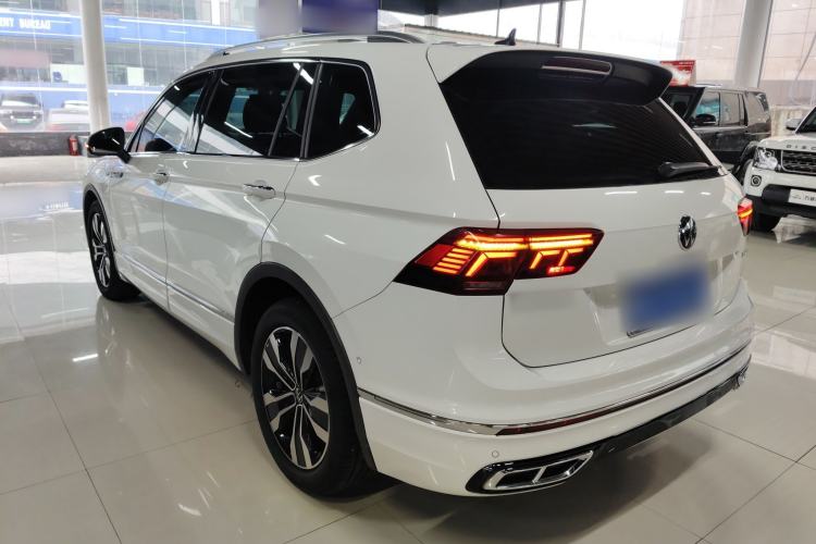 Used Volkswagen Tiguan L 2022 330TSI Automatic Two-Wheel Drive R-Line Enhanced Edition Exterior 2