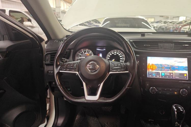 Used Nissan X-Trail 2021 2.0L CVT 2WD XL Premium Commemorative Edition Steering Wheel