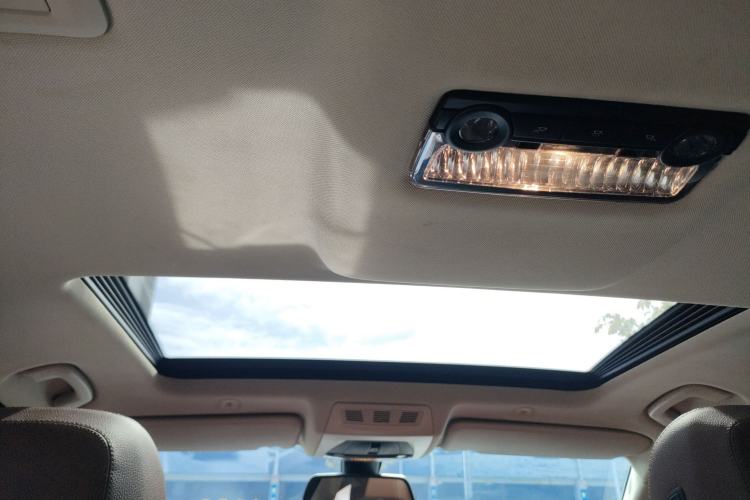 Used BMW 5 Series 2017 525Li Leading Model