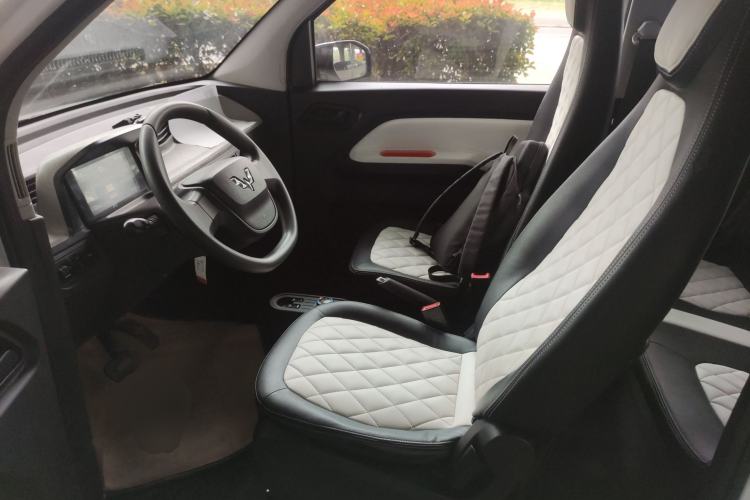 Used Wuling Hongguang MINIEV 2021 Macaron Fashion Model Lithium Iron Phosphate Left Front Seat
