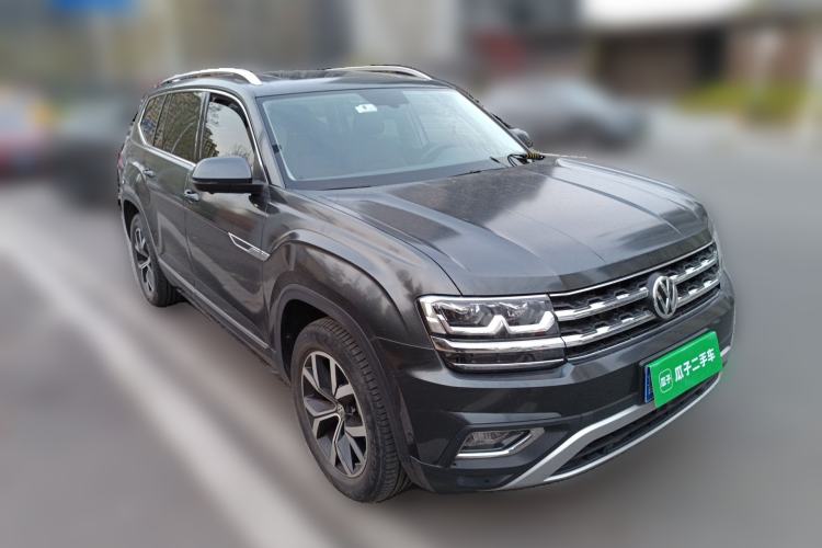 Used Volkswagen Teramont 2020 Revised Version 330TSI Two-Wheel Drive Luxury Edition Front Right 45 Deg