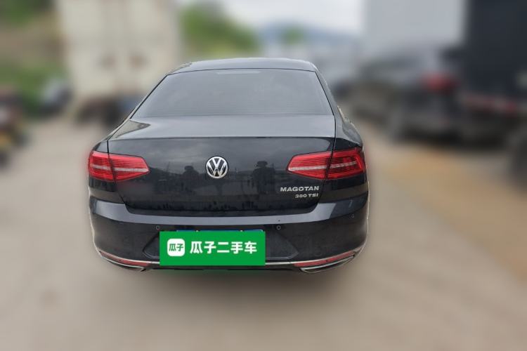 Used Volkswagen Magotan 2018 380TSI DSG Luxury Model Rear