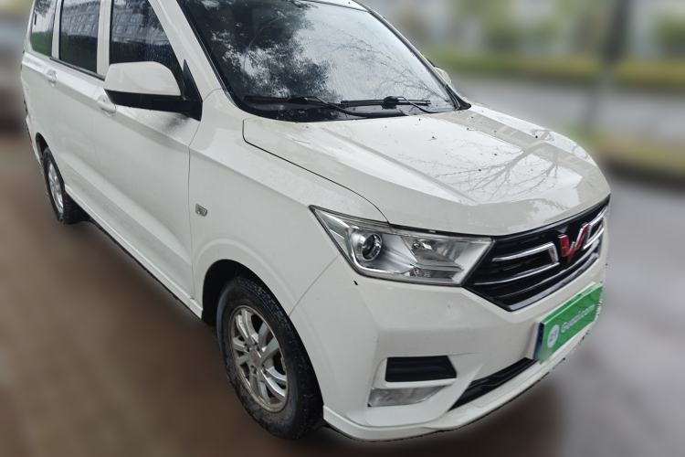 Used Wuling Hongguang 2019 1.5L S Standard Version China VI LAR