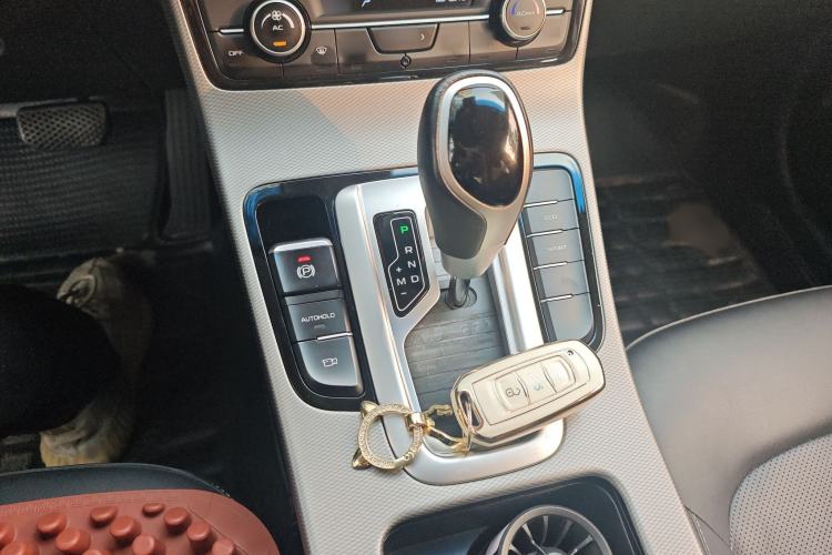 Used Geely Auto Emgrand GL 2018 1.4T DCT Elite Smart Connectivity Version Gear Lever