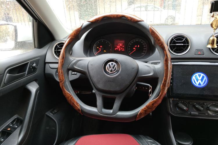 Used Volkswagen Jetta 2017 1.4L Manual Fashion Edition