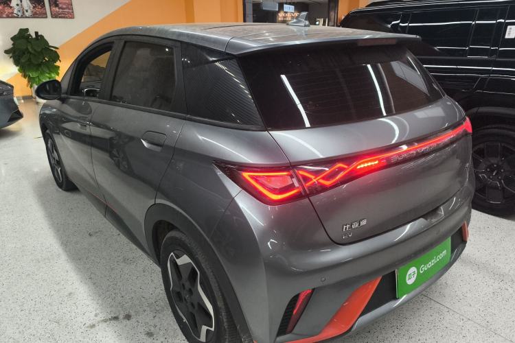 Used BYD Dolphin 2021 405 km Fashion Edition
