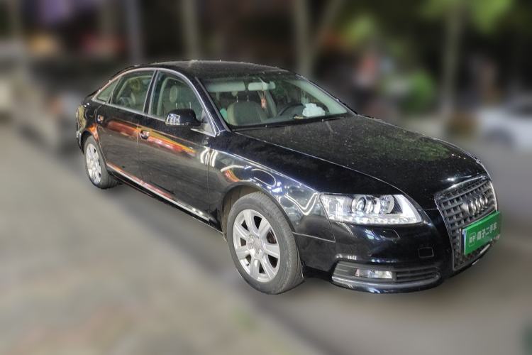 Used Audi A6L 2011 2.0 TFSI Automatic Standard Edition Front Right 45 Deg