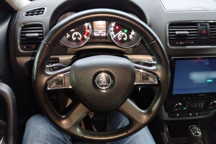 Used Skoda Yeti 2014 1.8TSI DSG Polar Edition