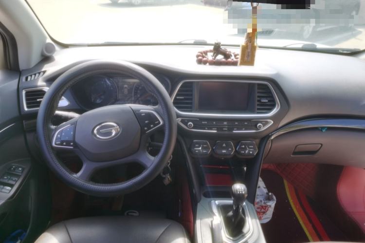 Used GAC Trumpchi GS4 2015 200T Manual Luxury Edition Center Console