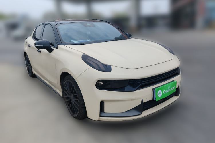 Used Lynk & Co 03 2021 03+ 2.0TD Automatic Wind-Chasing Edition Front Right 45 Deg