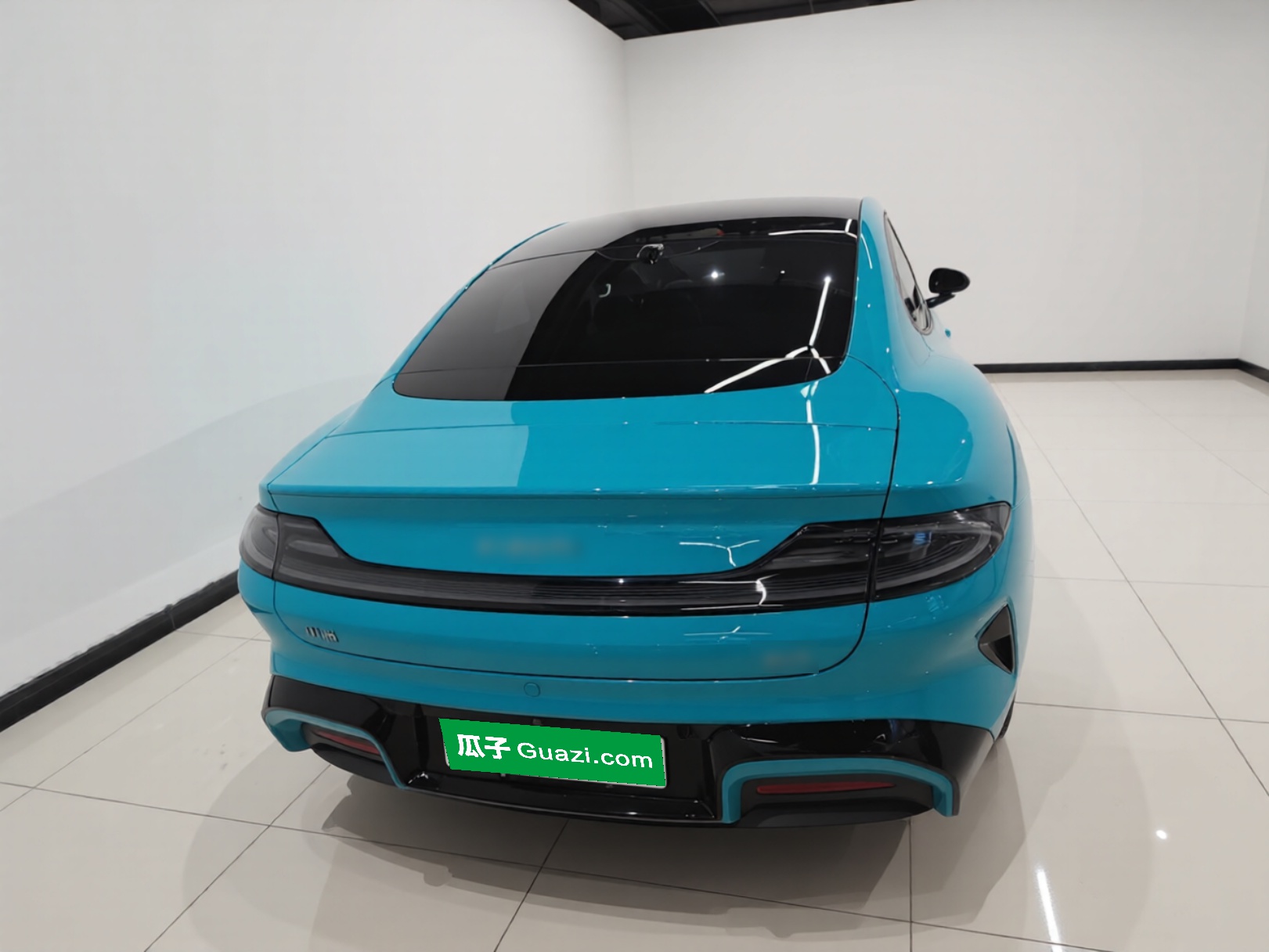 Xiaomi Auto SU7 2024 Rear-Drive Standard Founder Edition — снимка 5