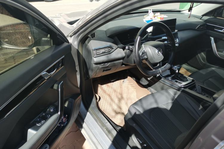 Used Dongfeng Aeolus Yixuan 2020 230T Automatic Advanced Edition Driver Seat