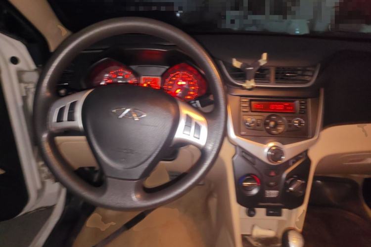 Used Chery Fengyun 2 2013 Hatchback 1.5L Manual Ruiyi Edition Steering Wheel