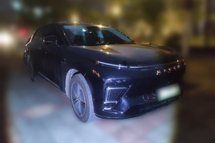 Used EXEED Star Era ET 2024 Range-Extended 200 Pro Front Right 45 Deg