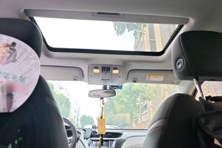 Used Chevrolet Malibu 2016 1.6T Automatic Comfort Edition Headliner