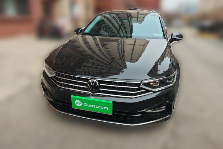 Used Volkswagen Magotan 2023 2 Million Units Commemorative Edition 330TSI DSG Luxury Version
