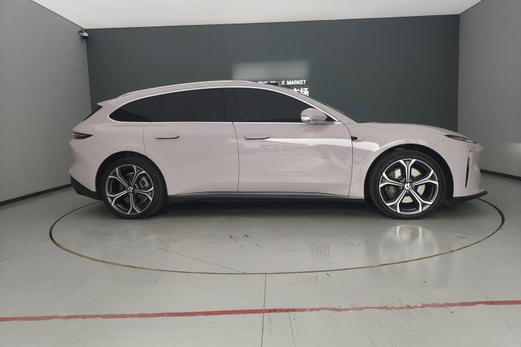 Used Nio ET5T 2023 75 kWh Touring