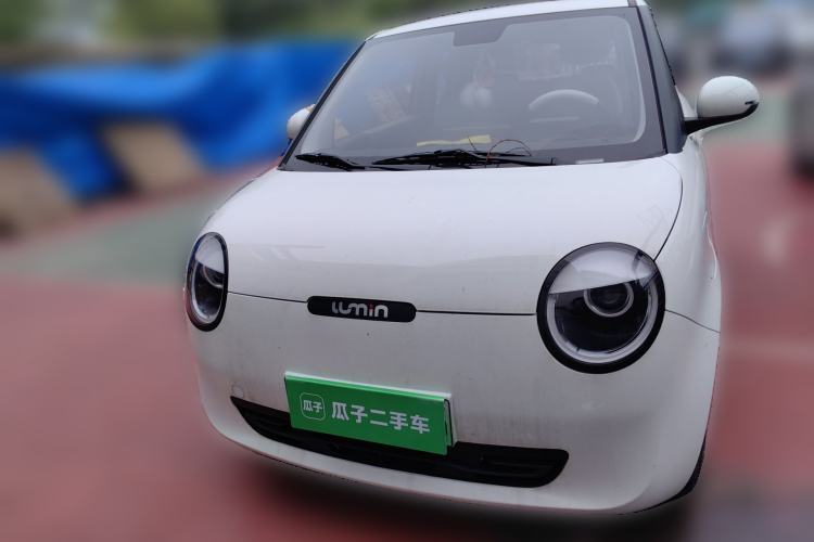 Used CHANGAN NEVO Lumin 2023 301km Honey Dew Edition Front