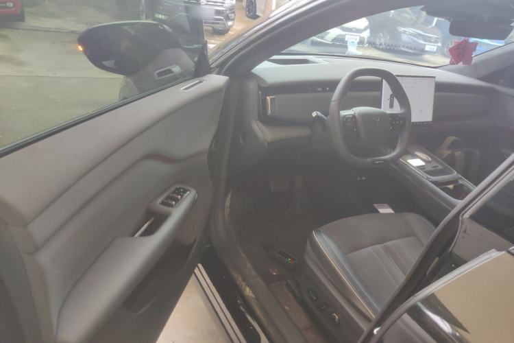 Used VOYAH COURAGE 2024 Four-Wheel Drive Global Edition
