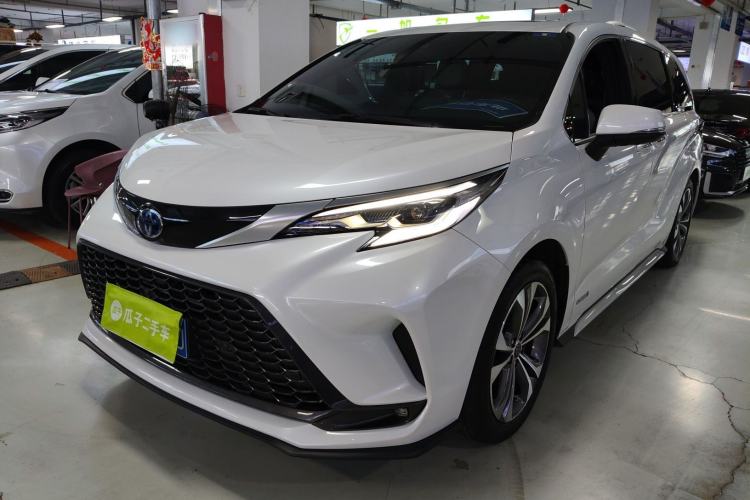 Used Toyota Granvia 2023 2.5L Hybrid Prestige PLUS Edition