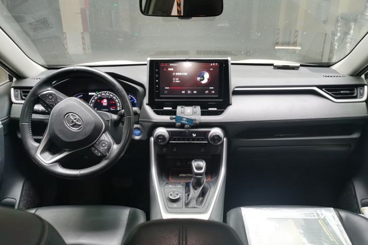 Used Toyota RAV4 2020 Dual-Engine 2.5L E-CVT 4x4 Elite PLUS Edition
