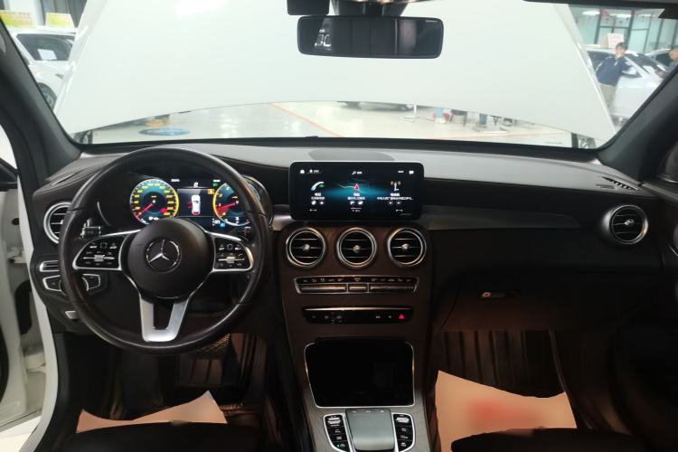 Used Mercedes-Benz GLC 2020 Facelift GLC 260 L 4MATIC Luxury Edition