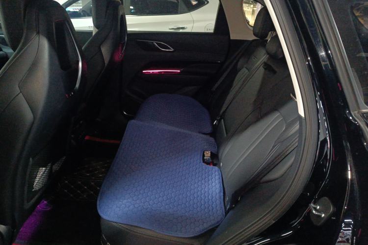 Used Hongqi HS3 2023 1.5T Two-Wheel Drive Shanwei Edition Left Rear Seat