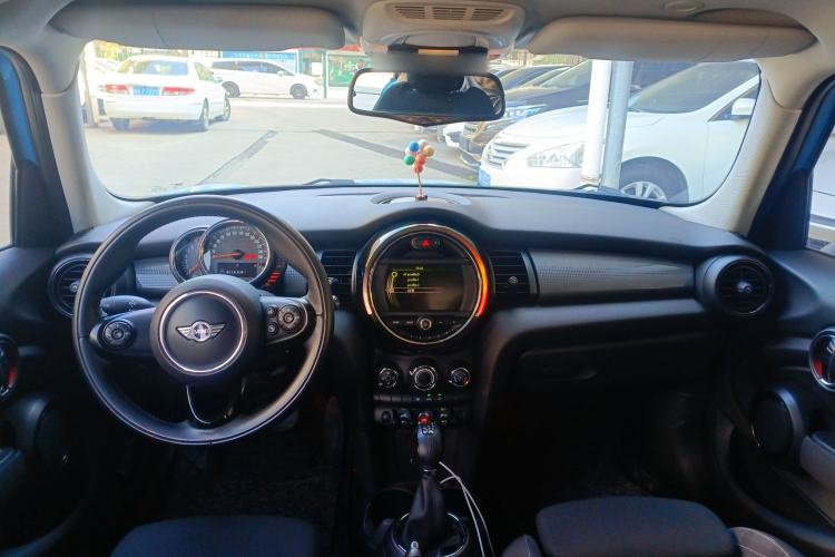 Used MINI MINI 2015 1.5T COOPER Fun Five-Door Edition