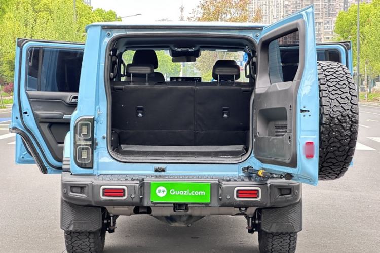 Used 212 T01 2025 2.0T Changfeng Trunk