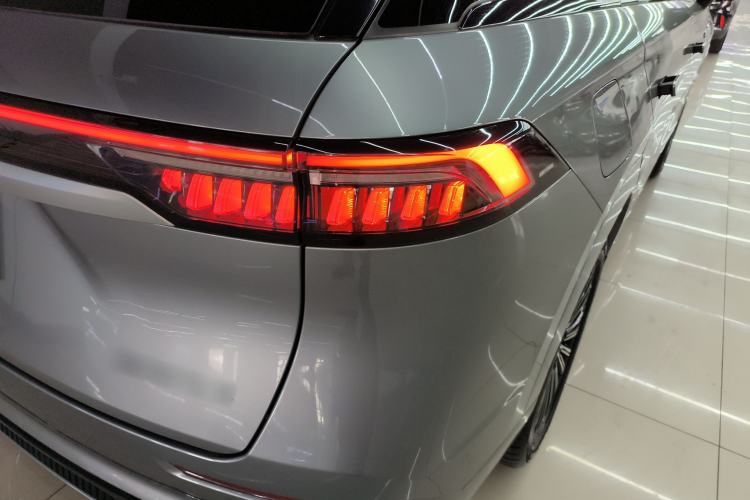 Used Chery Tiggo 9 C-DM 2025 1.5T 106KM Ultra-Comfort Edition 5 Seats Lithium-NMC Rear Right 45 Deg