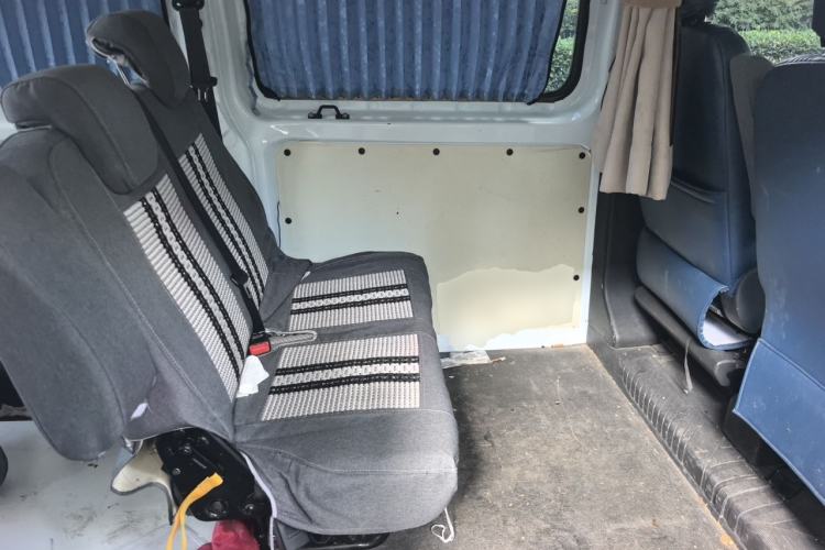 Used Ford Transit 2019 2.0T Diesel Business & Travel Mid-Drive Mid-Roof 7-Seater China VI Standard