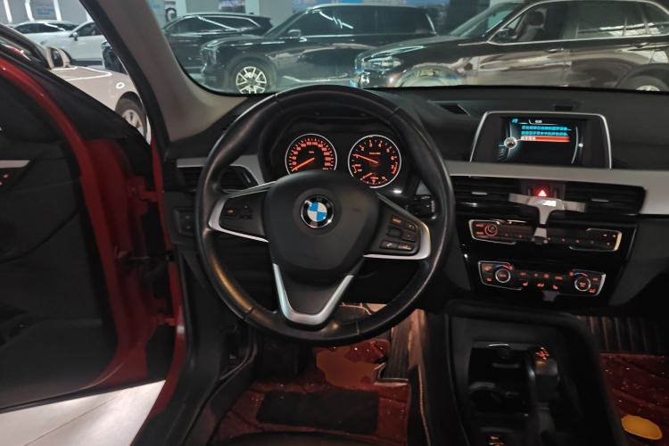 Used BMW X1 2016 sDrive18Li Fashion Model Steering Wheel