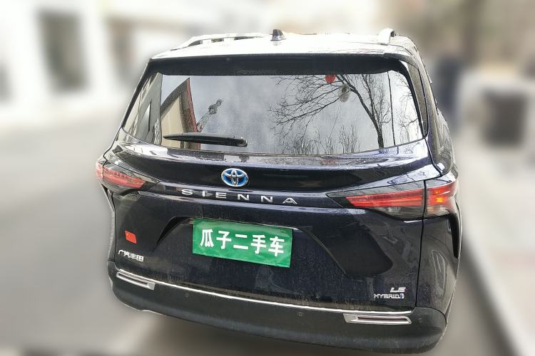Used Toyota SIENNA 2023 2.5L Hybrid Comfort Edition
