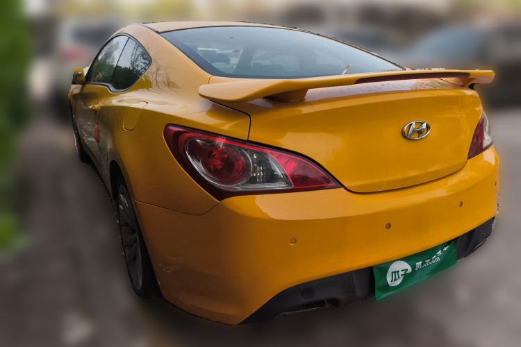 Used Hyundai Genesis Coupe 2009 2.0T Automatic Deluxe Edition Rear Left 45 Deg