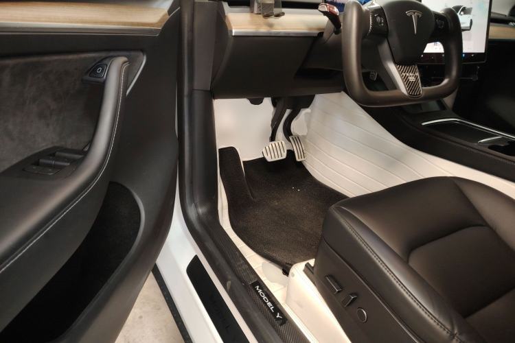 Used Tesla Model Y 2021 Performance High-Performance All-Wheel-Drive Version