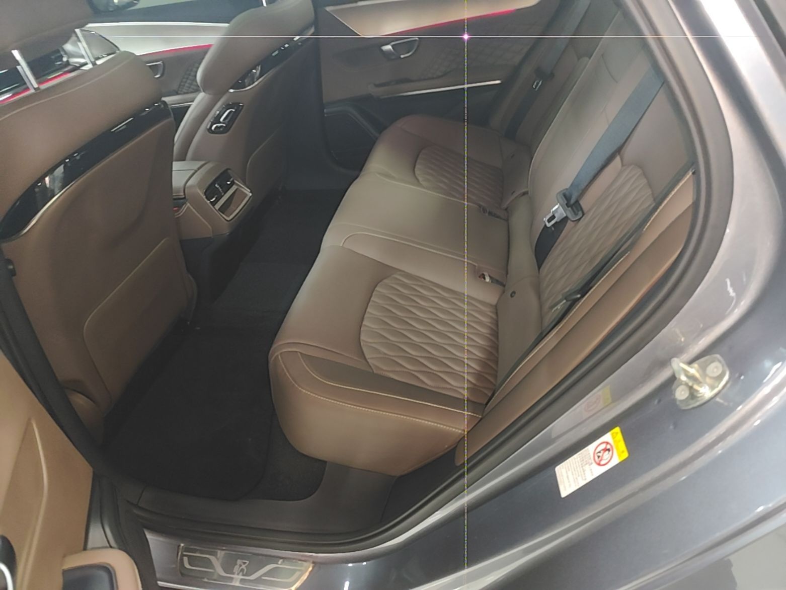 BYD Han 2023 EV Champion Edition 506KM Front-Wheel-Drive Premium Model — снимка 20