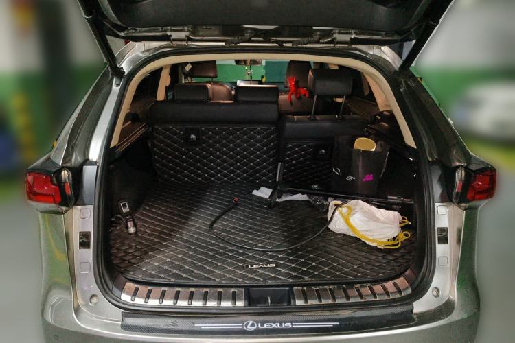 Used Lexus NX 2017 300h Front-Drive FENGSHANG Edition
