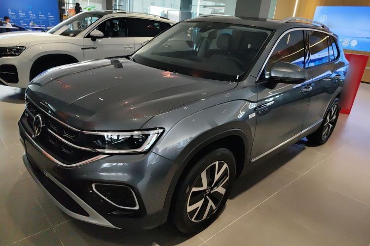 Used Volkswagen Tayron 2023 300TSI Two-Wheel-Drive Luxury Plus Advanced Edition