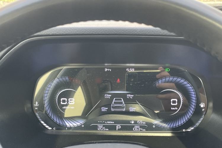 Used Geely Auto Emgrand 2022 4th Generation 1.5L CVT Luxury Model