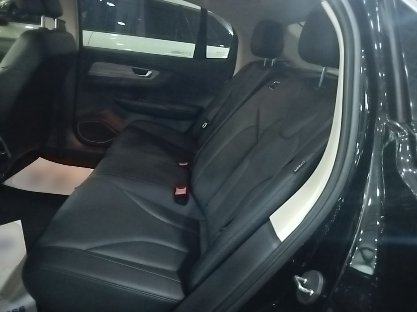 Hongqi E-QM5 2024 610 km PLUS — снимка 20