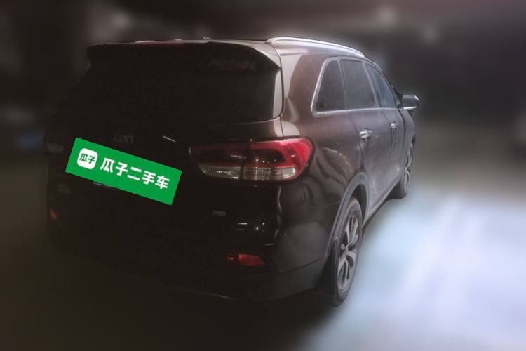 Used Kia Sorento 2015 Sorento L 2.4L Gasoline 4WD Elite Edition 5 Seats China V Emission Standard
