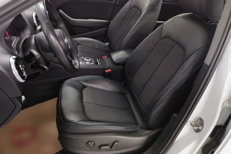 Used Audi A3 2020 Limousine 35 TFSI Fashion Edition China VI Emission Standard
