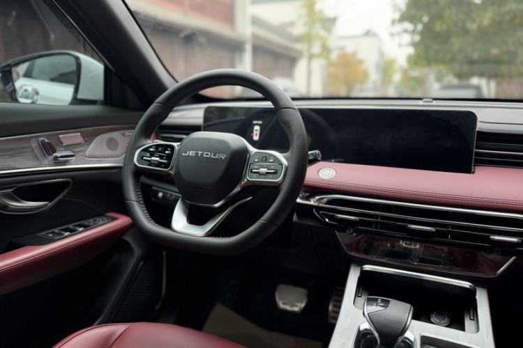 Used JETOUR X70 PRO 2023 1.6T DCT Enjoy PRO 5-Seater
