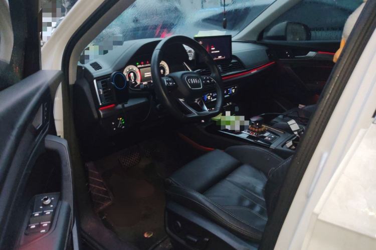 Used Audi Q5L 2022 40T Luxury Dynamic Model
