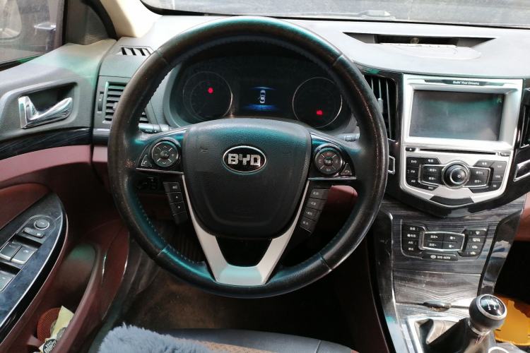 Used BYD Surui 2016 1.5L Manual Elite Edition Steering Wheel
