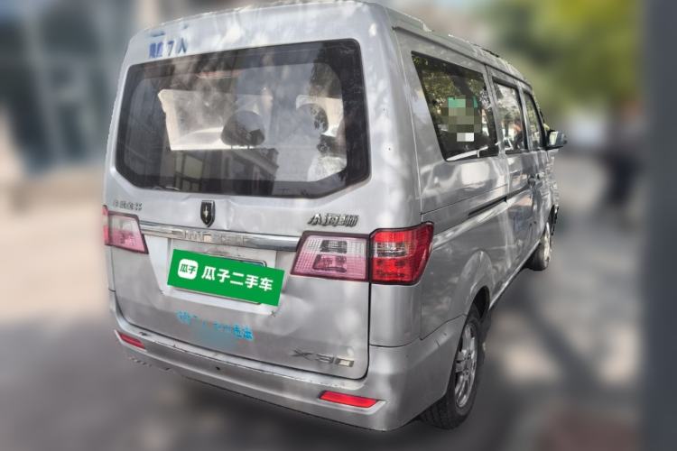 Used Jinbei Hiace X30 2013 1.3L Comfort Model Rear Right 45 Deg