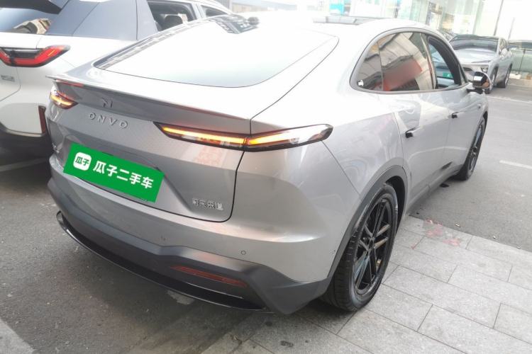 Used ONVO L60 2024 60 kWh All-Wheel Drive